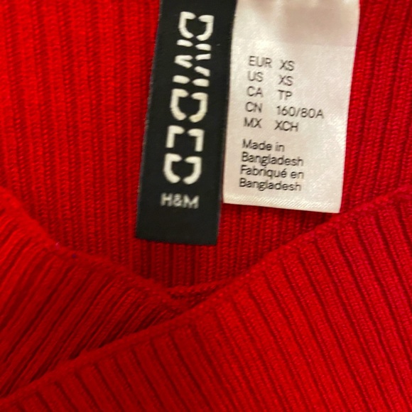 Red Off-the-Shoulder Top - Picture 3 of 3